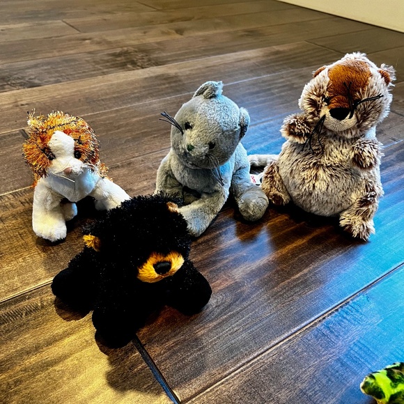 Webkinz World Plush Pets - Picture 3 of 4